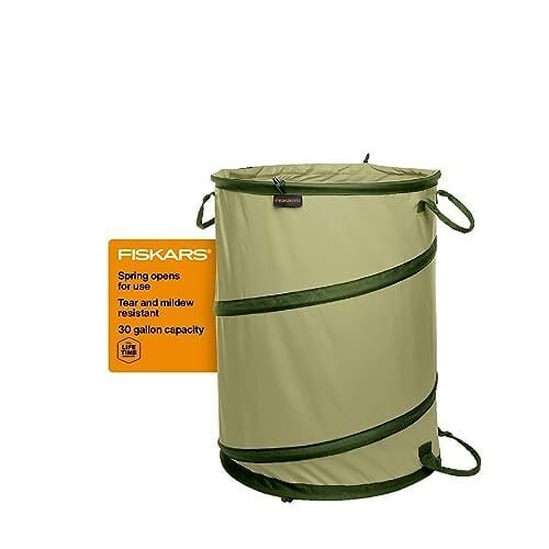 Fiskars Kangaroo Collapsible Garden Bag for Yard Waste, 30 Gallon Reusable Container for Lawn Care and Gardening